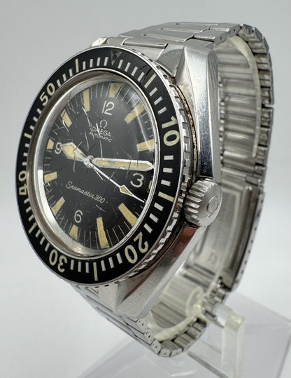 Omega Seamaster 300 Full Steel Yellow Patina Very Rare Original Owner 1960s (Unpolished)
