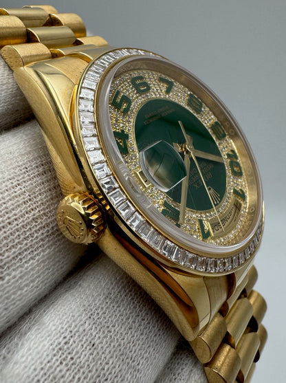 Rolex Day-Date 36 Extremely Rare Green Enamel Dial Factory Diamonds Baguette Bezel 2016 (Full-Set/Unpolished)