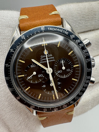 Omega Speedmaster Professional Moonwatch Tropical Brown Dial Heavy Patina Blue Insert 1969 (Serviced)