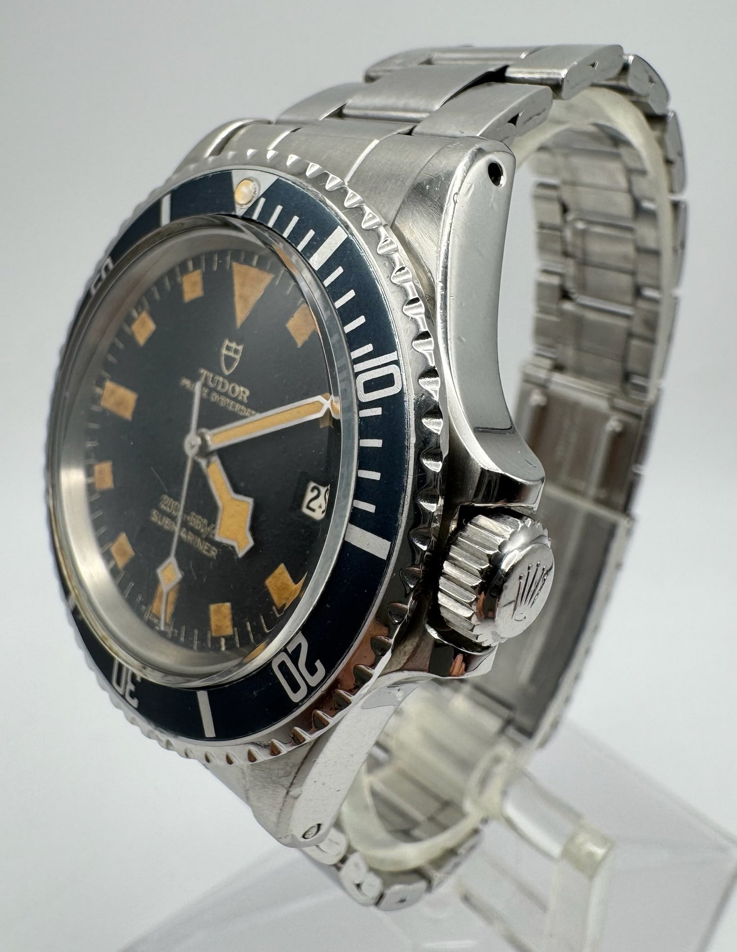 Tudor Submariner Snowflake Full Steel Black Pumpkin Patina Blue Insert Rare Confetti Dial 1968 (Unpolished/Serviced)