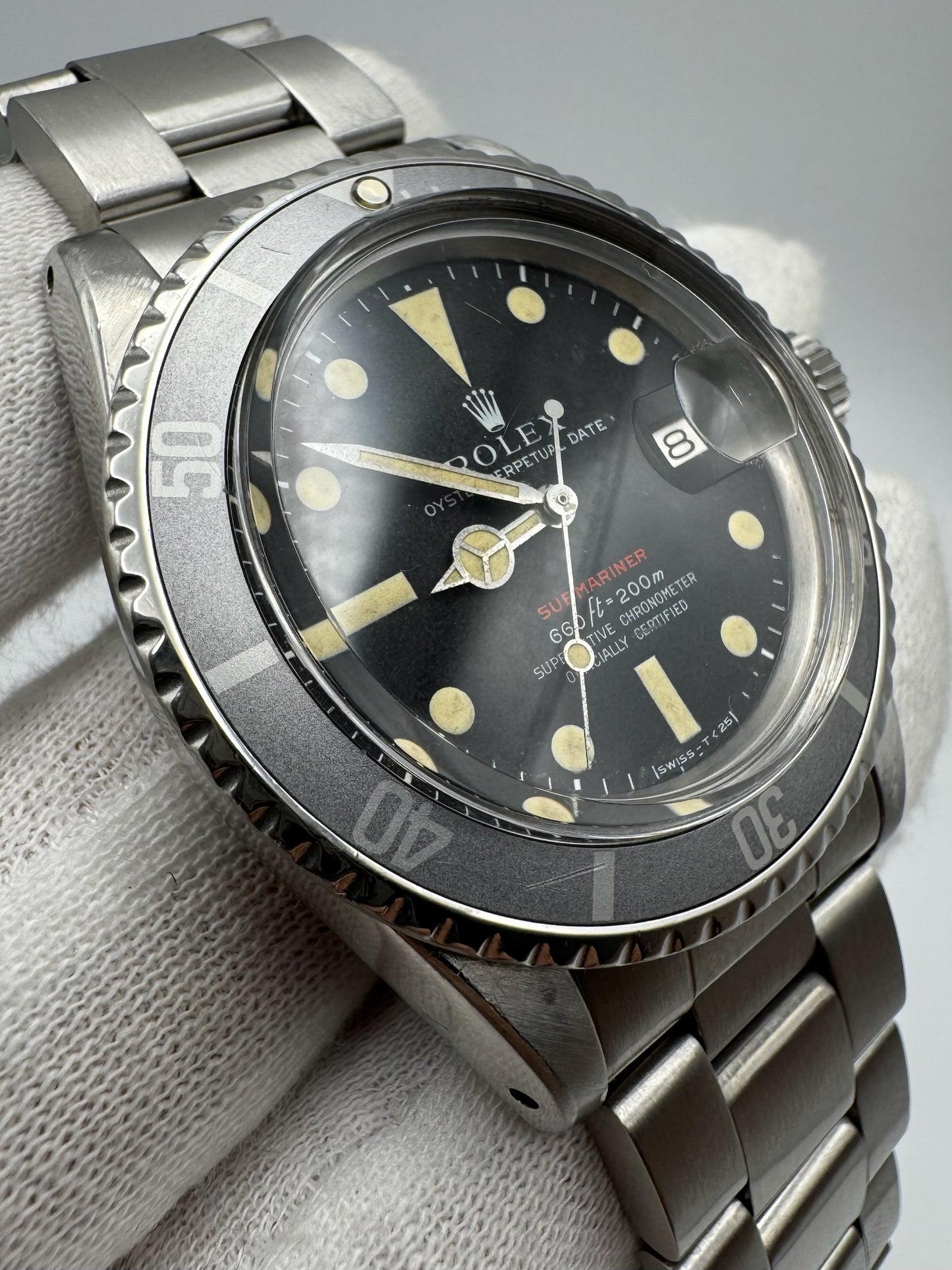 Rolex Submariner Date 1680 Red Ghost Bezel 1970 (Serviced)