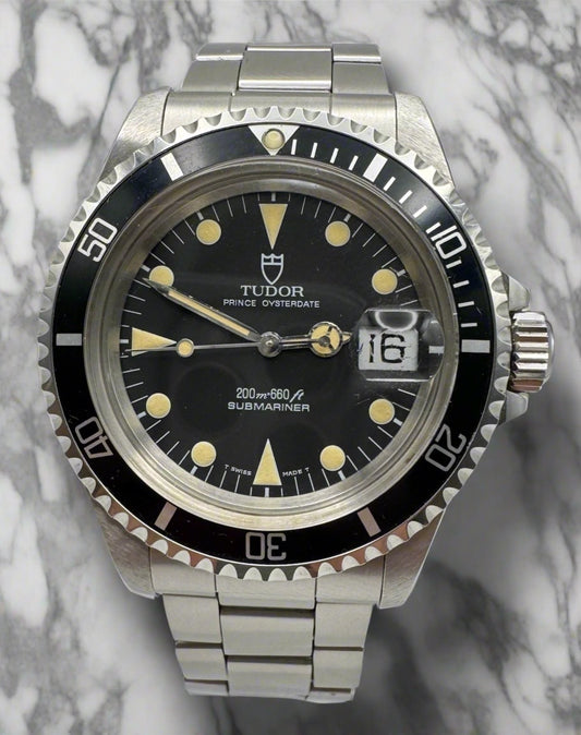 Tudor Submariner Vintage 79090 Yellow Patina 1993 (Full-Set/Unpolished)