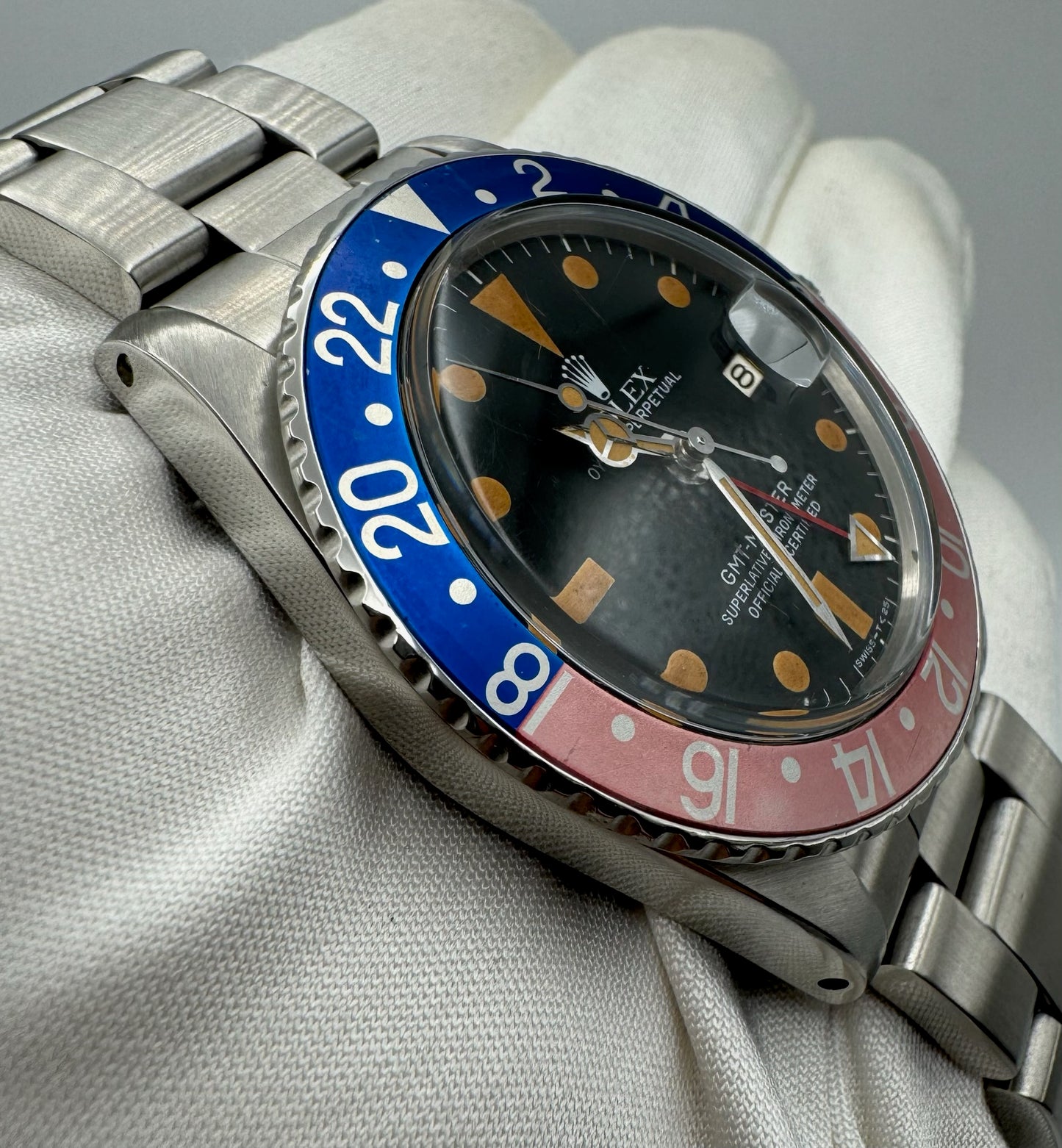 Rolex GMT-Master 1675 Mark VI Pumpkin Dial with Faded Pepsi Insert