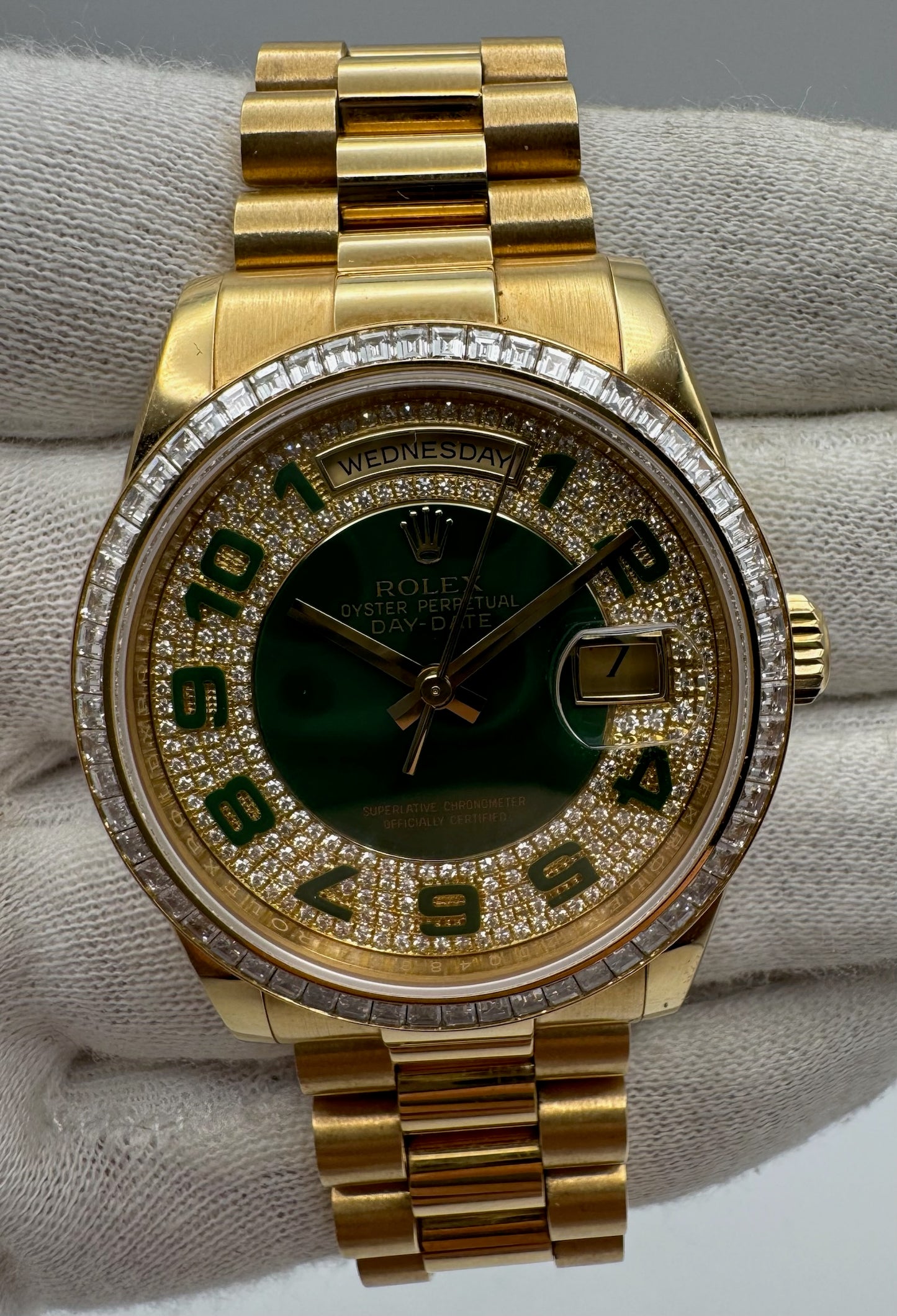 Rolex Day-Date 36 Extremely Rare Green Enamel Dial Factory Diamonds Baguette Bezel 2016 (Full-Set/Unpolished)