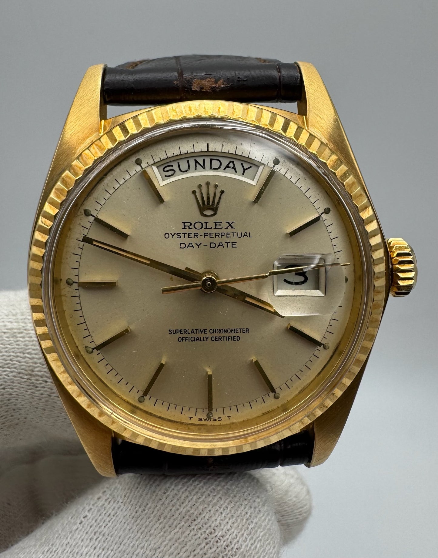 Rolex Day-Date 36 18K Yellow Gold Head Silver Dial 1974 (Serviced)