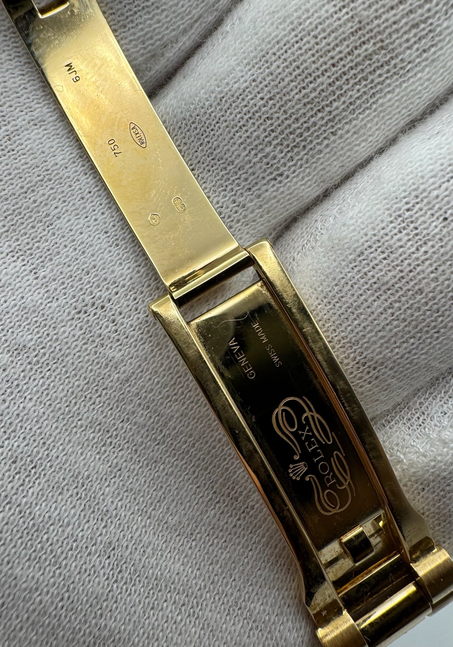 Rolex Day-Date 36 Extremely Rare Green Enamel Dial Factory Diamonds Baguette Bezel 2016 (Full-Set/Unpolished)