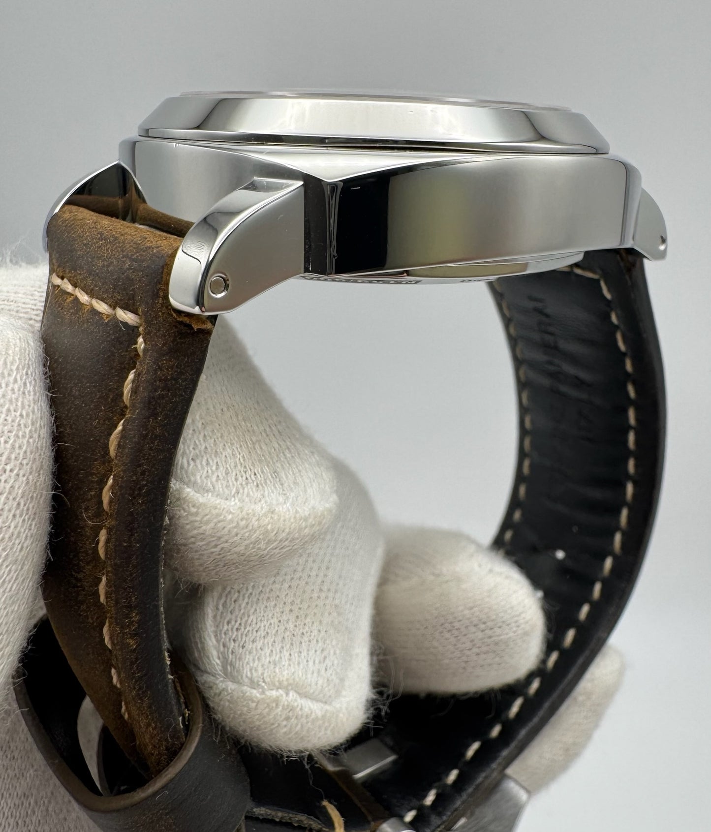 Panerai Luminor Marina 44 PAM113 White Dial 2011 (Full-Set/Mint)