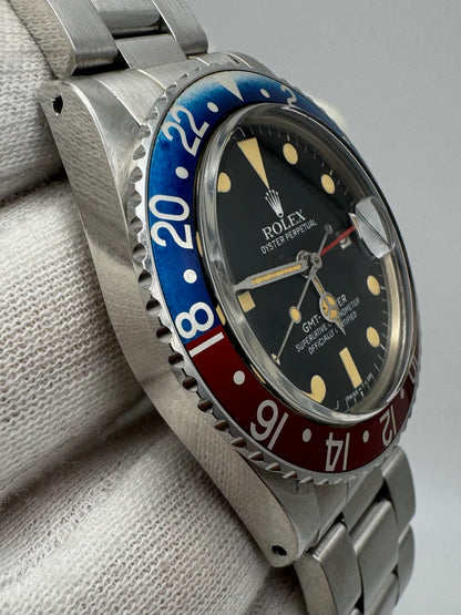 Rolex GMT-Master 16750 Pepsi Matte Dial Yellow Patina 1980 (Full-Set/Unpolished)