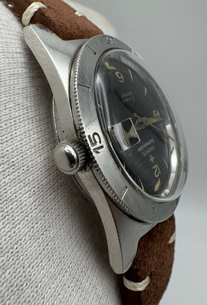 Pronto Submersible Skin Diver Steel Auto Broad Arrow 1960