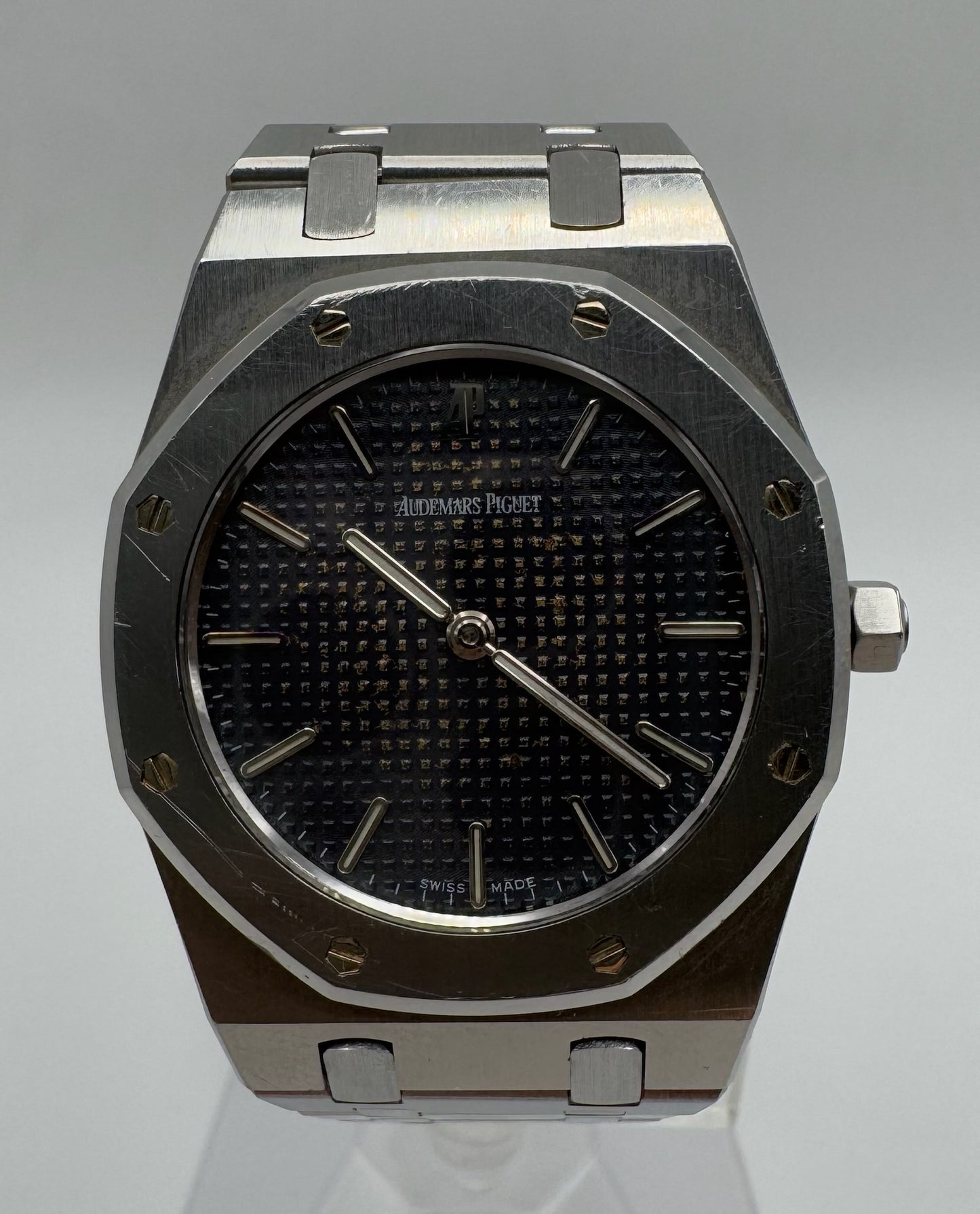 Audemars Piguet Royal Oak 33 Full Steel Ultra Thin Blue Dial 1998 (Papers/Unpolished)