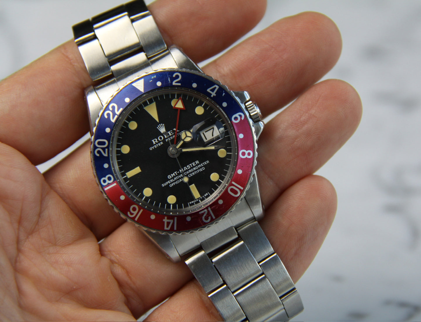 Rolex GMT-Master 1675 MK2 Heavy Patina All Red GMT Hand Pepsi Red Back 1971 (Full-Set/Serviced)