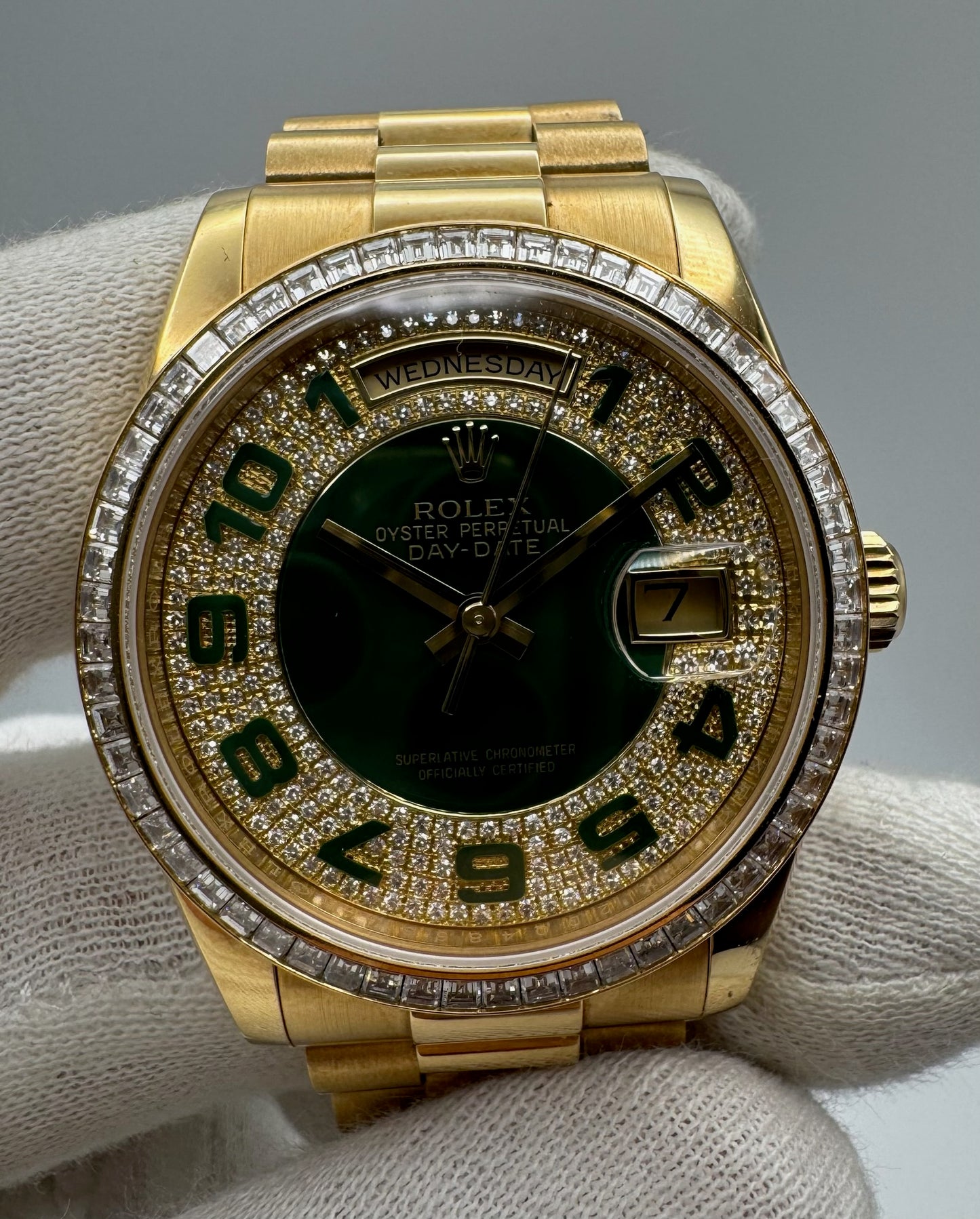 Rolex Day-Date 36 Extremely Rare Green Enamel Dial Factory Diamonds Baguette Bezel 2016 (Full-Set/Unpolished)