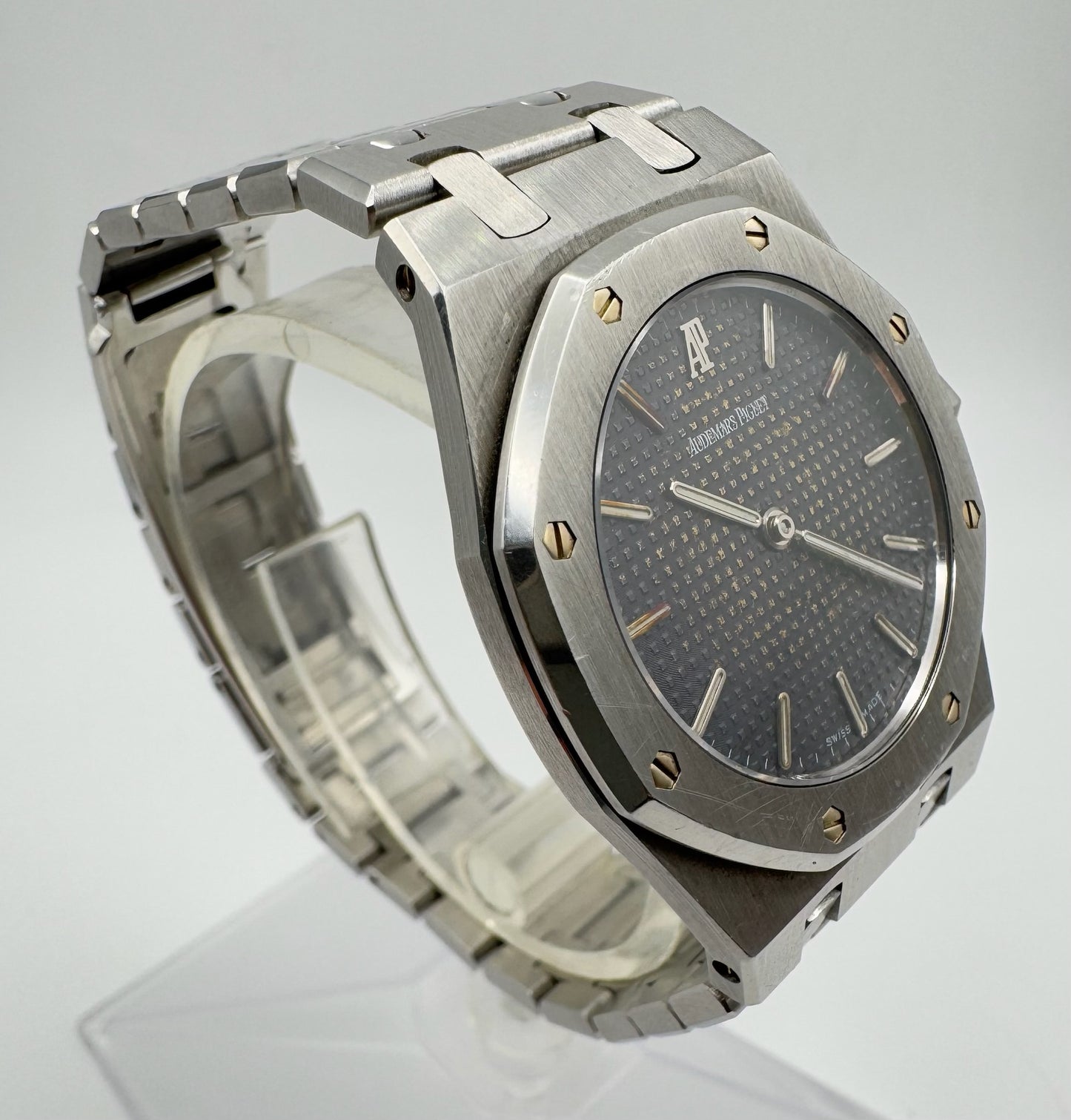 Audemars Piguet Royal Oak 33 Full Steel Ultra Thin Blue Dial 1998 (Papers/Unpolished)