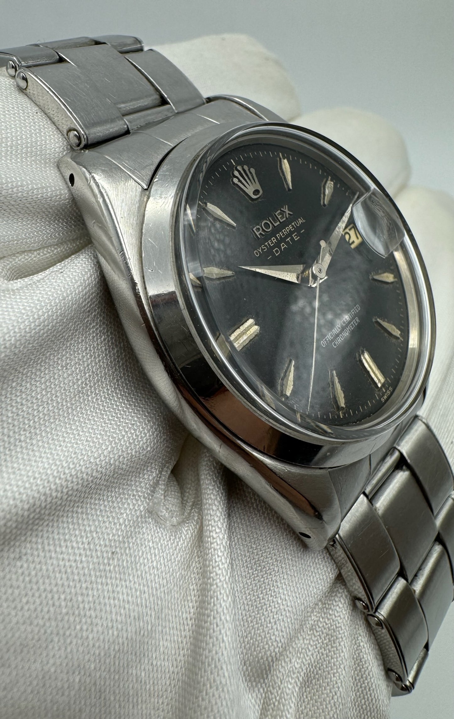 Rolex Oyster Perpetual Date 34 Roulette Black Glossy Gilt [RESERVED]