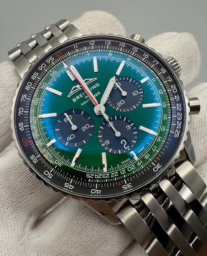 Breitling Navitimer 1 B01 Chronograph 46 Full Steel Green Dial (Full-Set/Mint)
