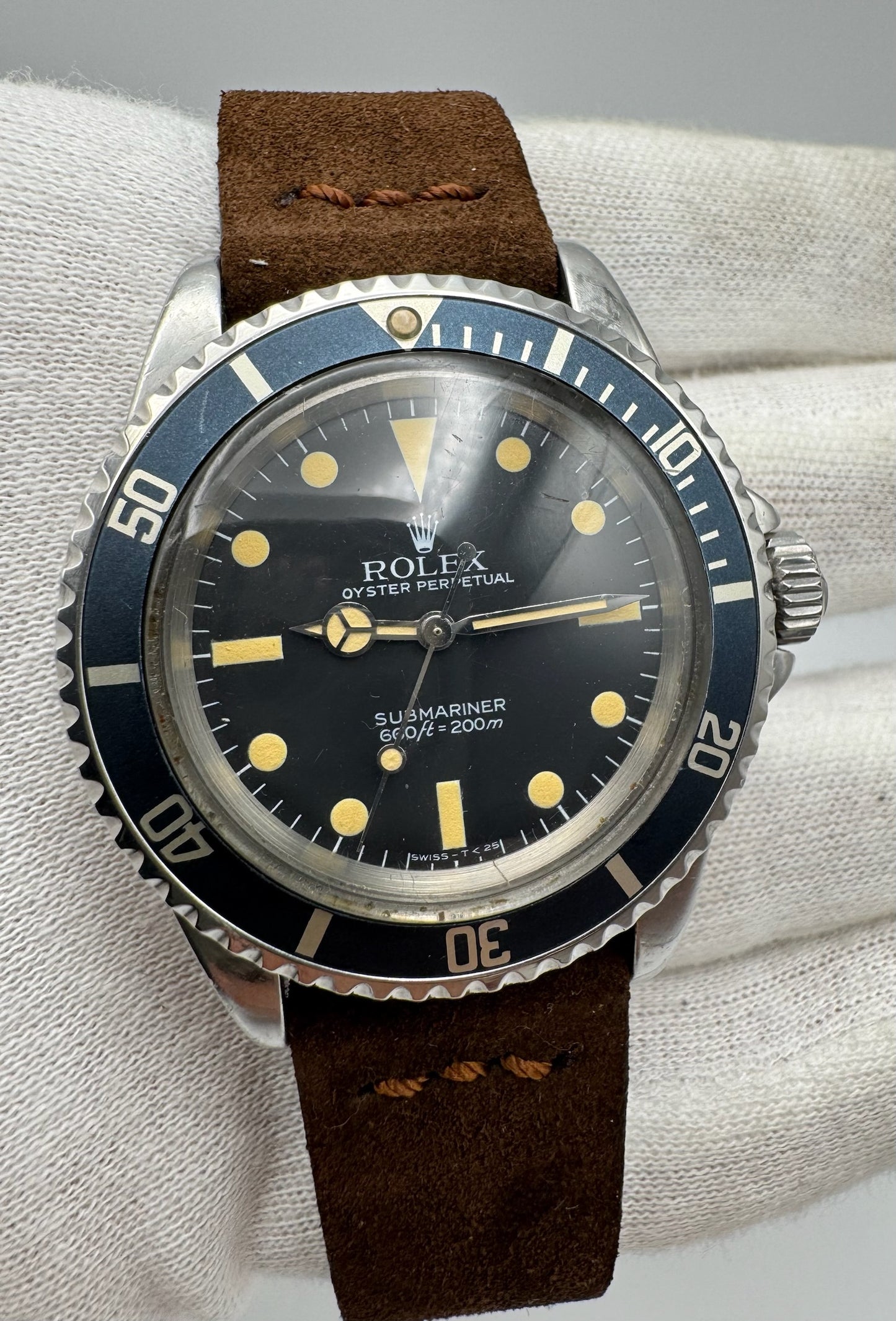 Rolex Submariner No Date 5513 “Feet First” Head Heavy Patina Maxi Dial Blue Insert 1965 (Serviced)