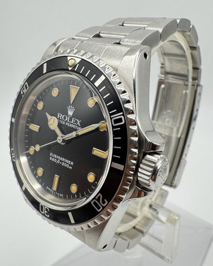 Rolex Submariner 5513 Full Steel Glossy Dial Heavy Patina (Full-Set/Serviced)