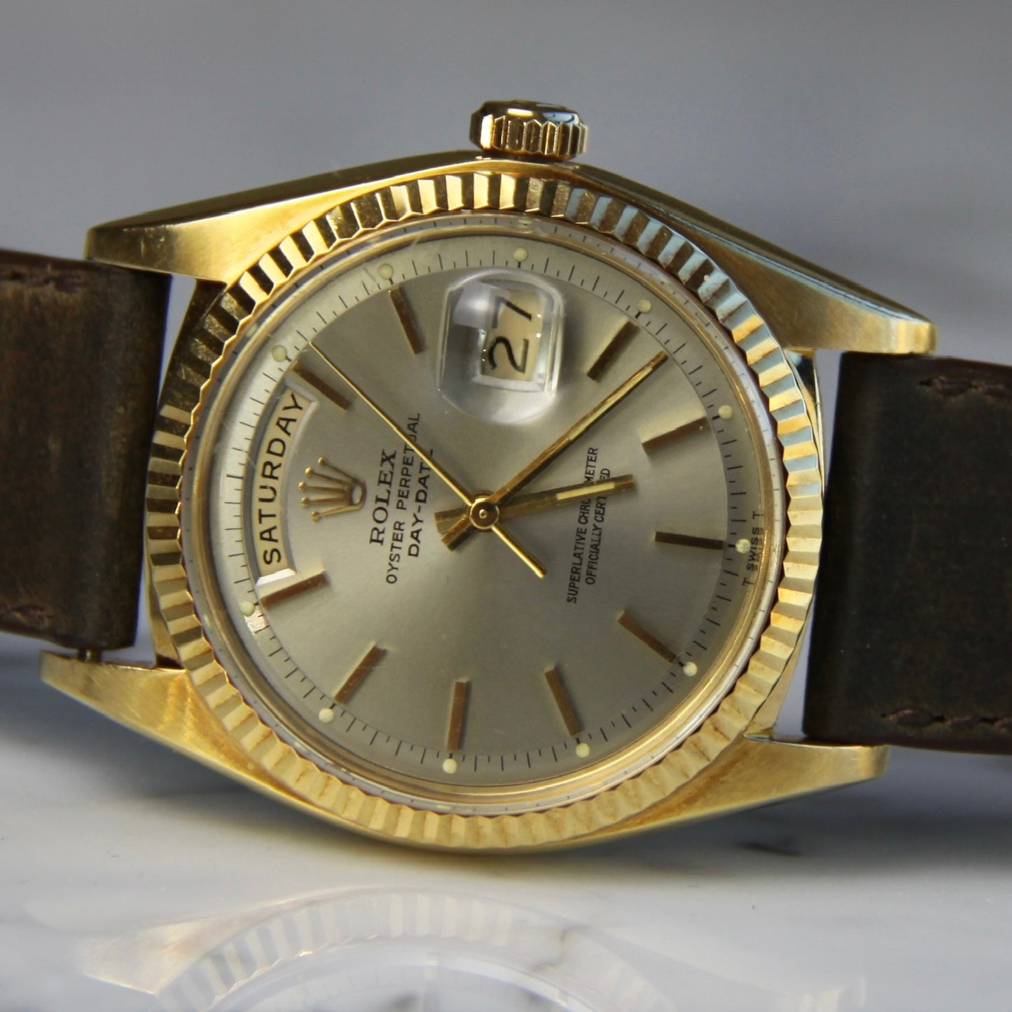 Rolex Day-Date 36 18K Yellow Gold Head Very Rare Dark Grey Dial 1973 (Serviced)