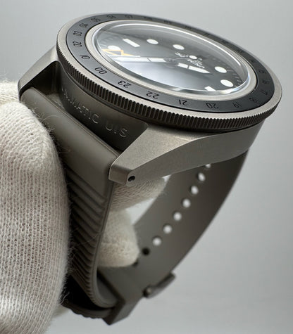 Unimatic Modello Uno GMT Blasted Titanium Swiss Movement Ltd Edition 100pcs 2022 (Full-Set/Mint)