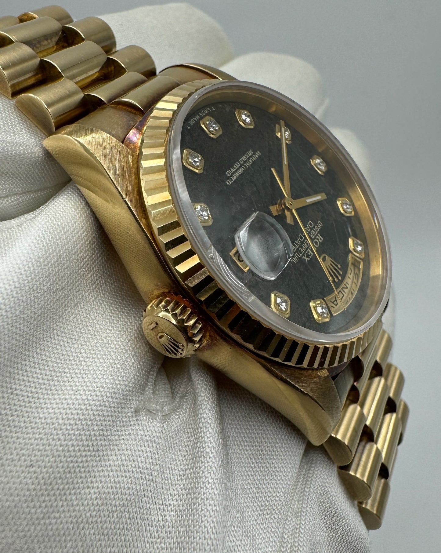 Rolex Day-Date 18K Yellow Gold w/ OEM Pyrite Diamond Dial (Full-Set)