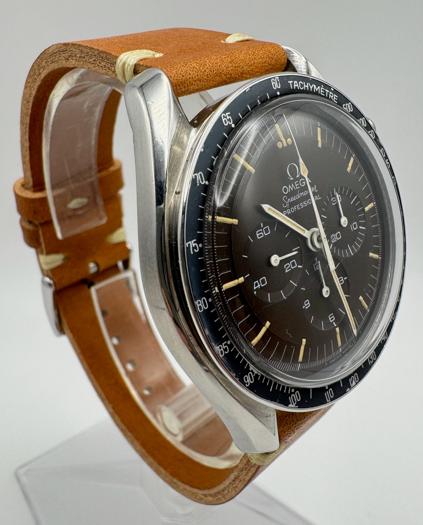 Omega Speedmaster Professional Moonwatch Tropical Brown Dial Heavy Patina Blue Insert 1969 (Serviced)