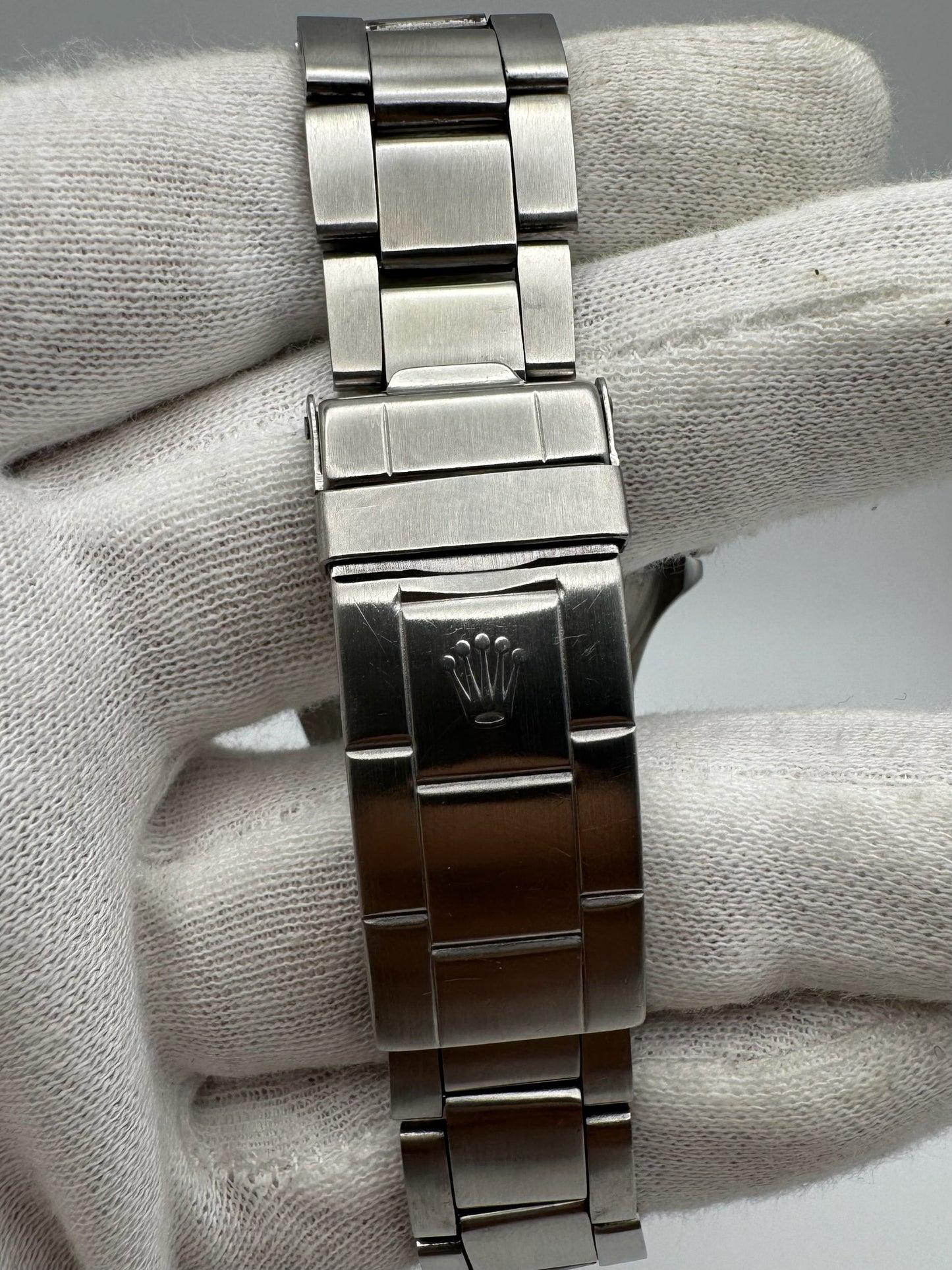 Rolex Submariner Date 1680 Red MK IV Yellow Patina 1969 (Serviced)