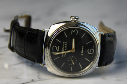 Panerai Radiomir 8 Days PAM190 JLC Movement Black Dial 2006 (Full-Set)