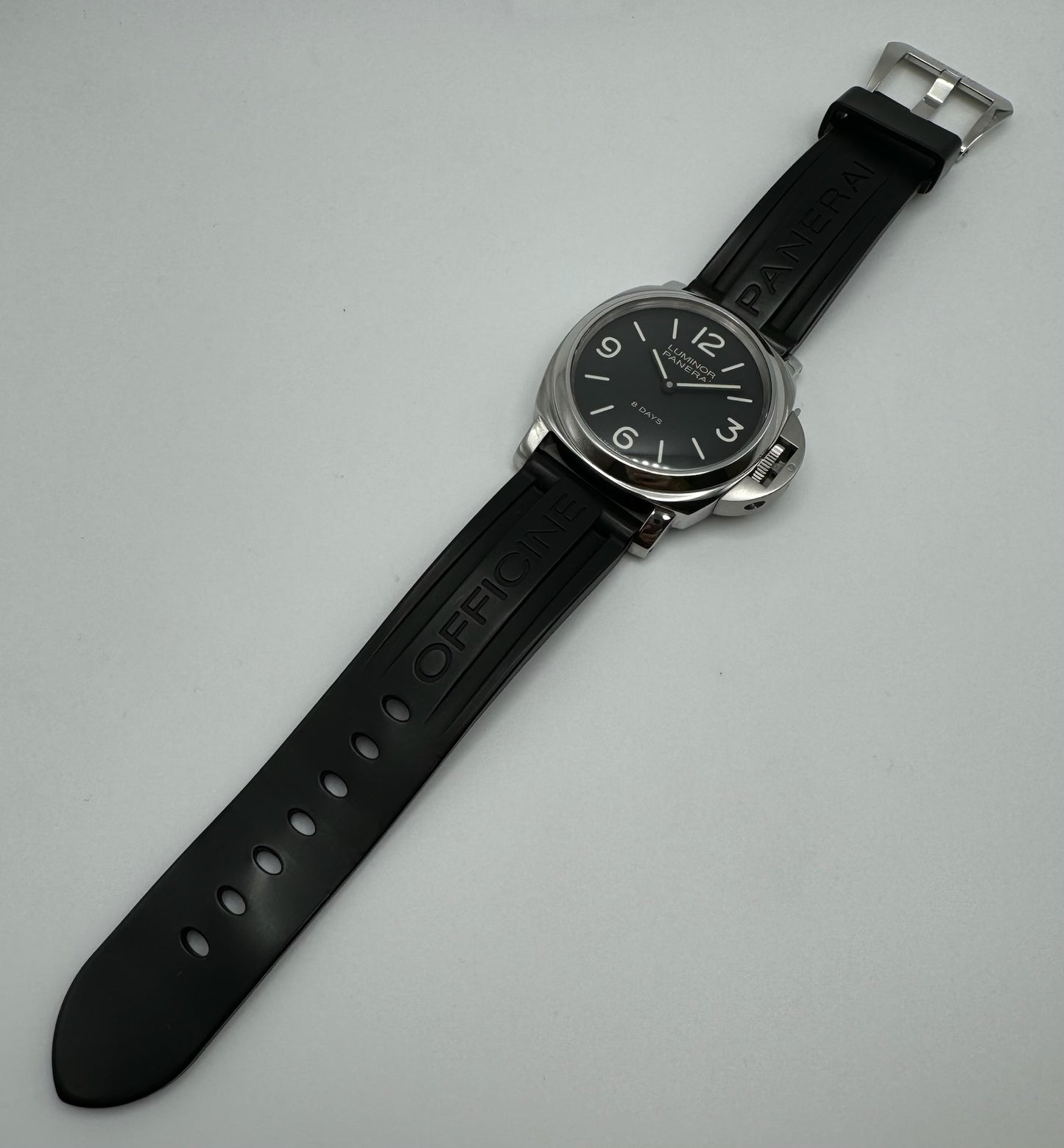 Panerai Luminor Base 8 Days (Full-Set)