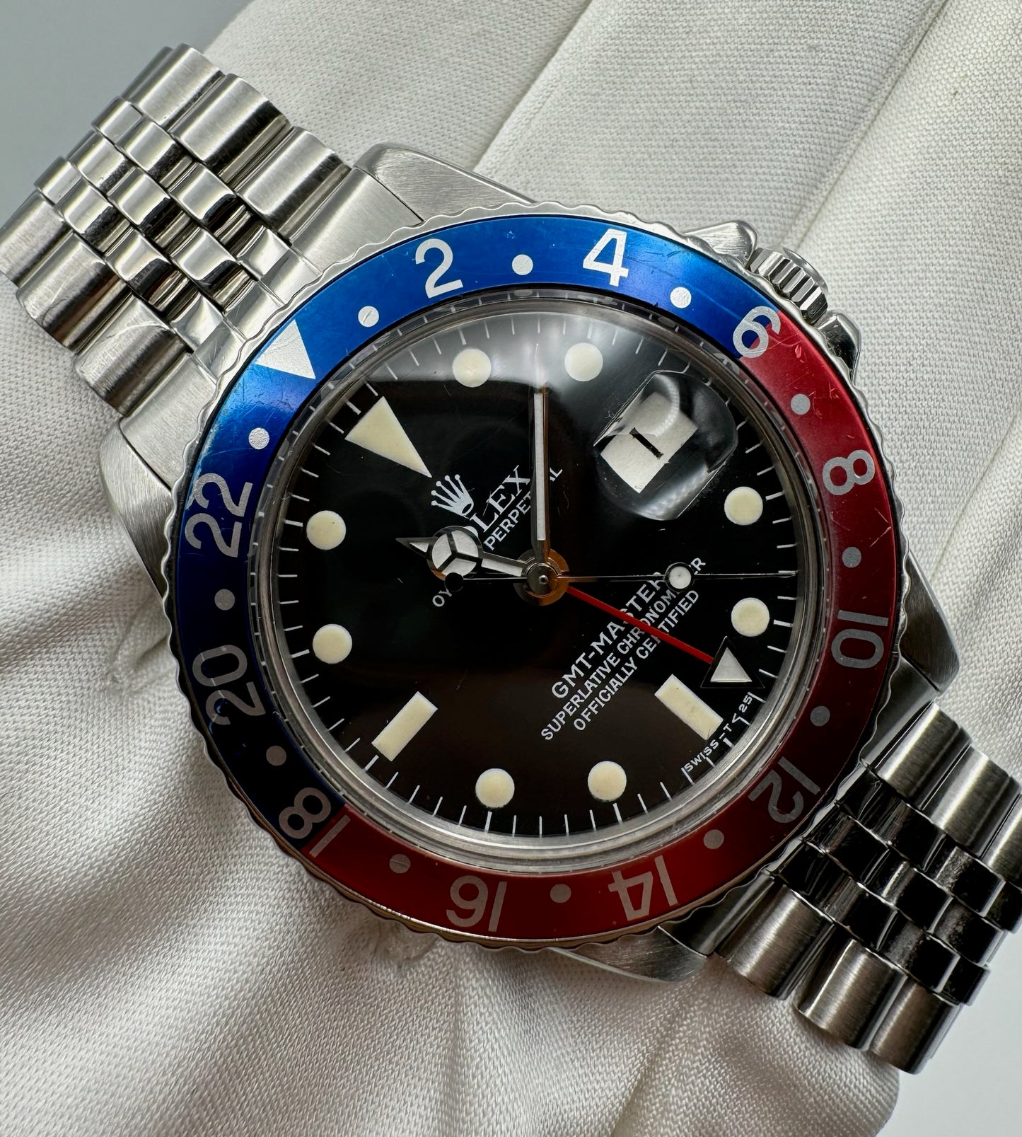 Rolex GMT-Master 1675 Pepsi with Jubilee Service Tritium Dial 1968