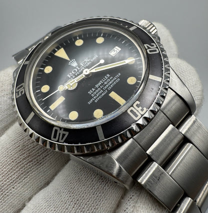 Rolex Sea-Dweller 1665 “Great White” Full Steel Yellow Patina 1979 (Full-Set/Serviced)