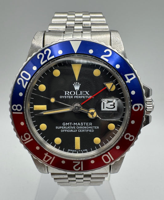 Rolex GMT-Master 1675 Full Steel Jubilee Pepsi Yellow Patina Early Service Tritium Dial 1975