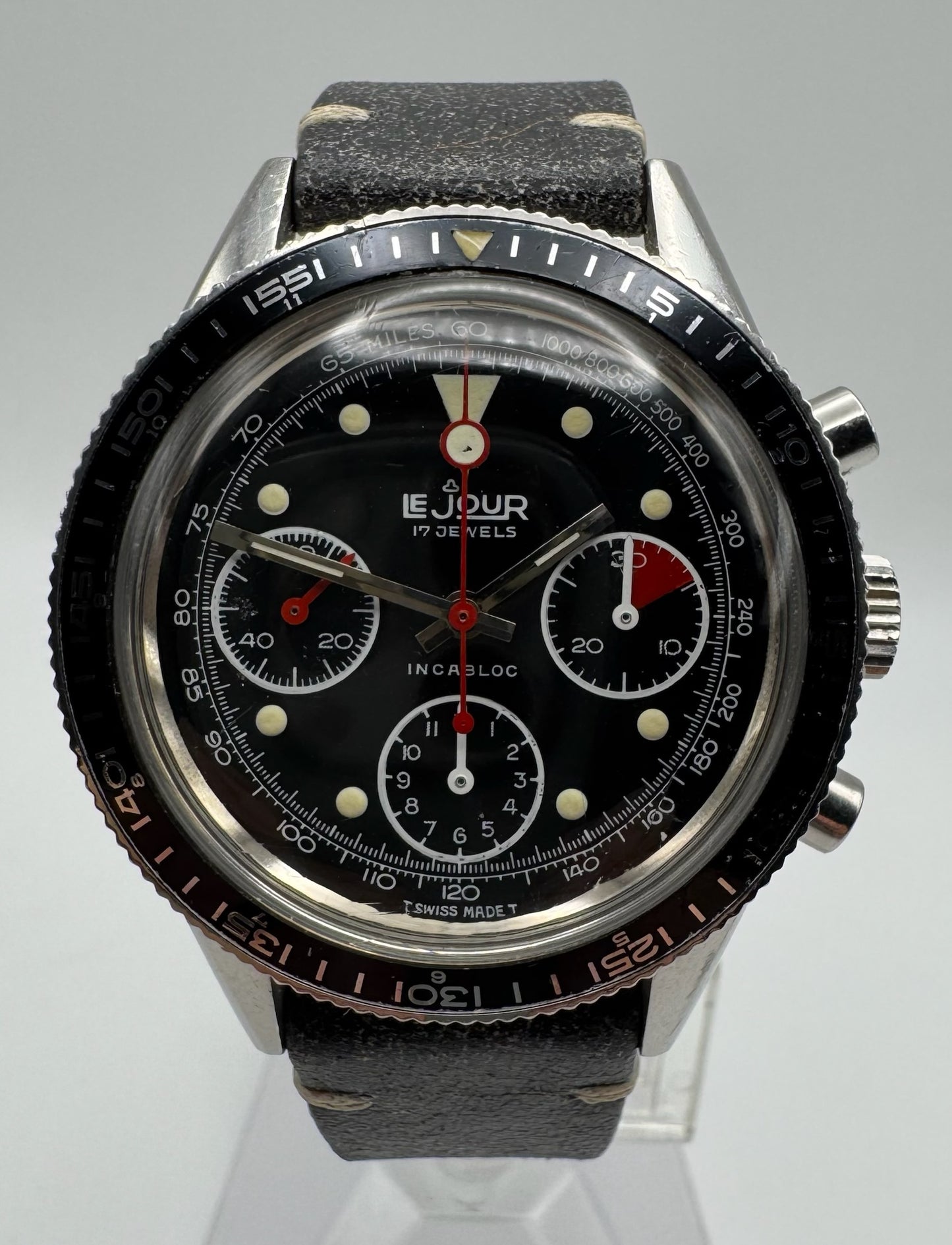 Le Jour Chronograph Vintage Steel 39 Glossy Tritium Dial 1970s