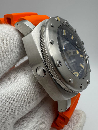 Panerai Luminor Submersible “La Bomba” Blue Dial Yellow Patina 2006 (Full-Set)