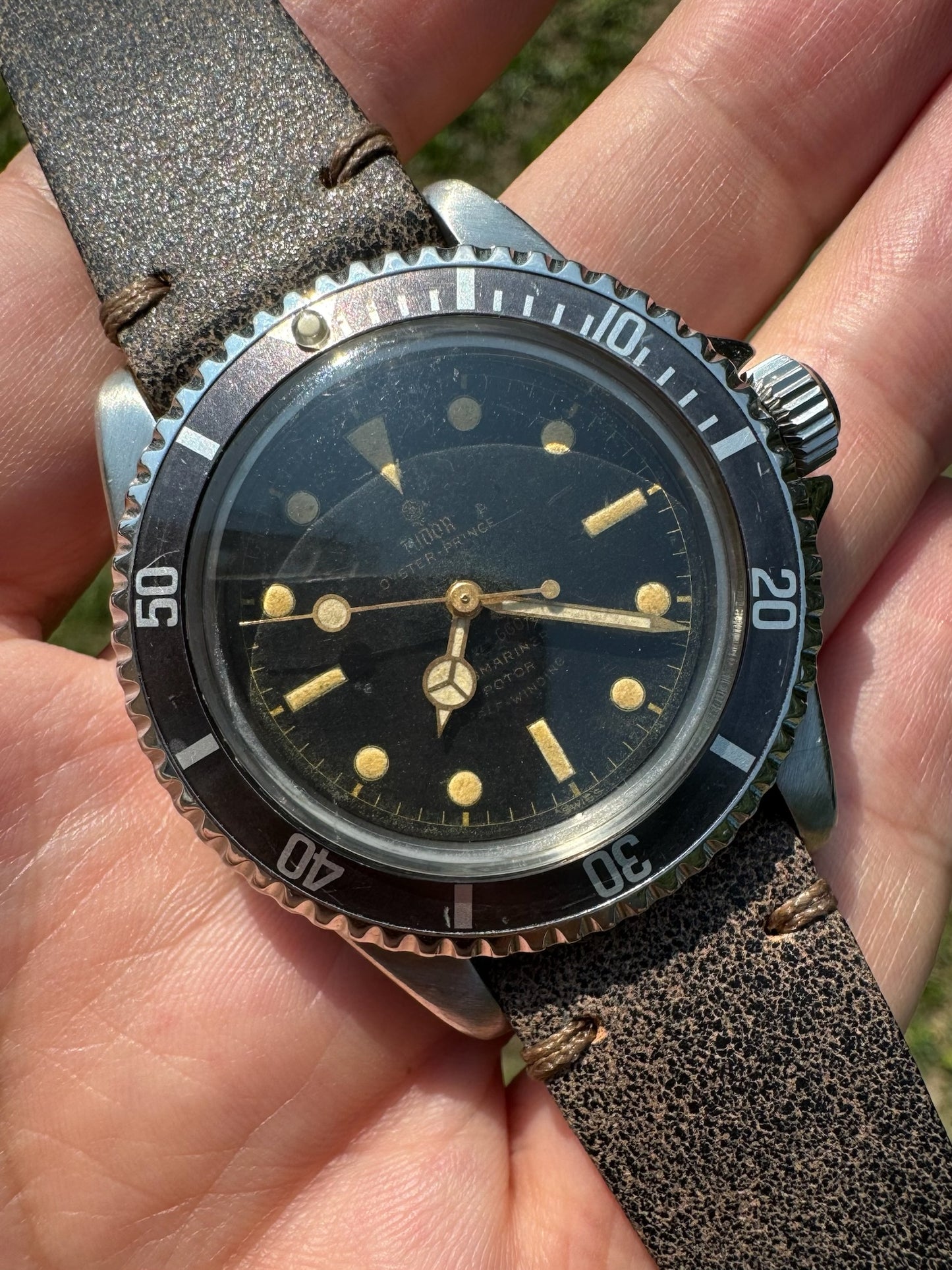 Tudor Submariner 7928 Glossy Gilt PCG Gold Hands Tropical Bezel 1961