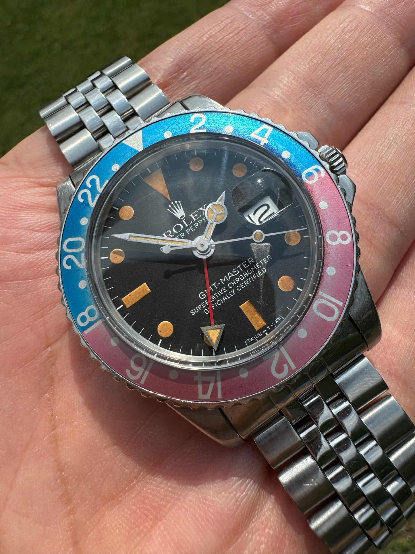 Rolex GMT-Master 1675 Mark V Pumpkin Dial & Hands with Faded Pepsi Insert