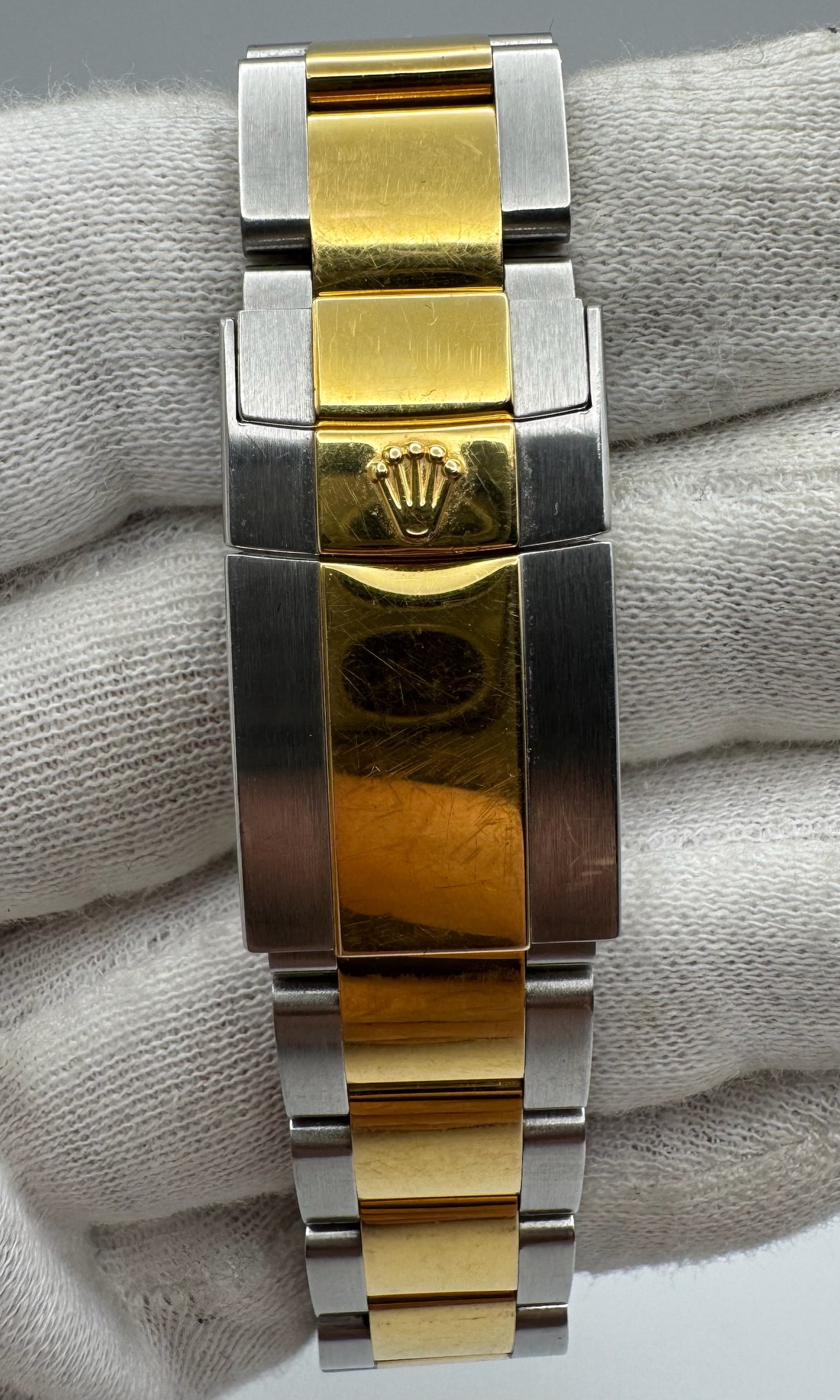 Rolex Daytona 116523 Steel/Yellow Gold White Dial Original Owner 2004 (Full-Set/Unpolished)