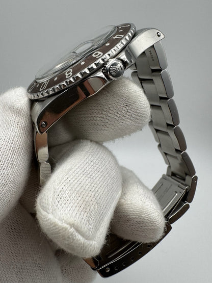 Rolex GMT-Master 1675 Osyter MK4 Pumpkin Patina Brown Insert 1977 (Full-Set/Serviced)