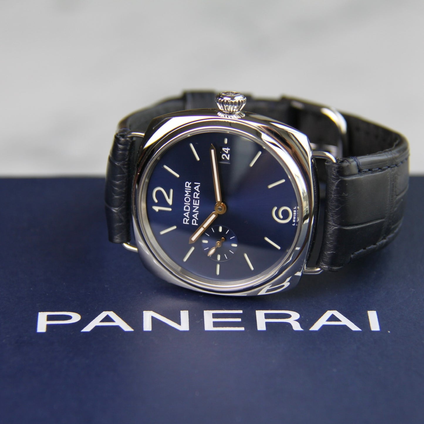 Panerai Radiomir 40 Quaranta Blue Dial 2024 (Full-Set/Warranty/Unworn)