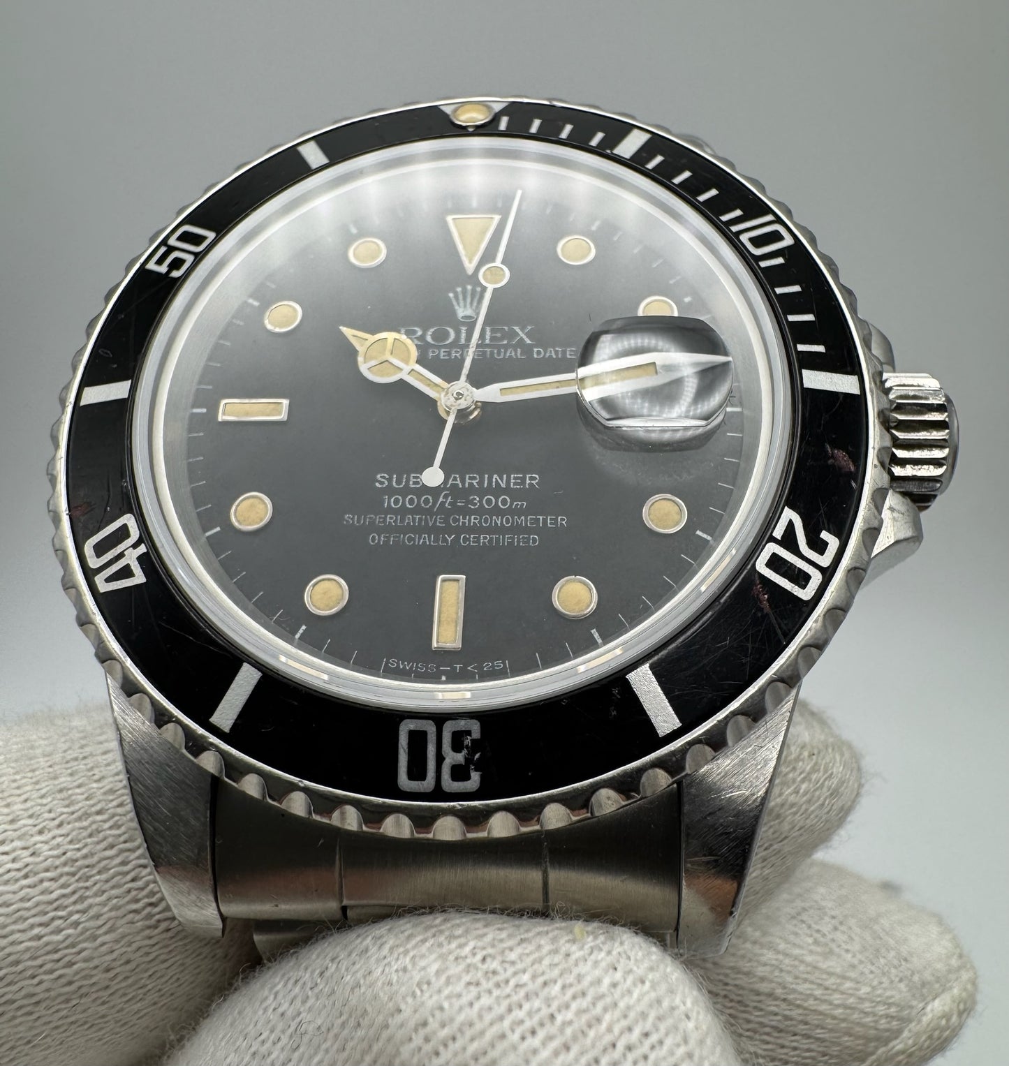 Rolex Submariner Date 16800 Ghost/Grey Dial Yellow Patina 1986 (Unpolished/Serviced)