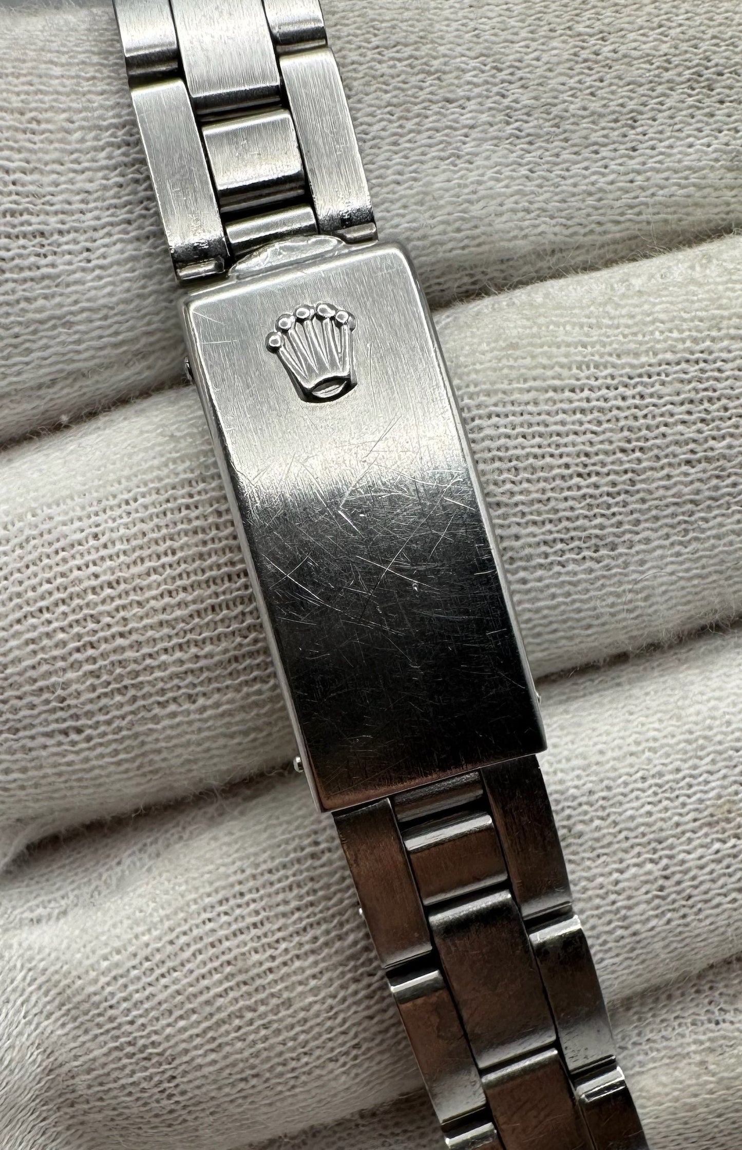 Rolex Oyster Perpetual 26 Full Steel Oyster Silver Dial 1978 (Unpolished/Serviced)