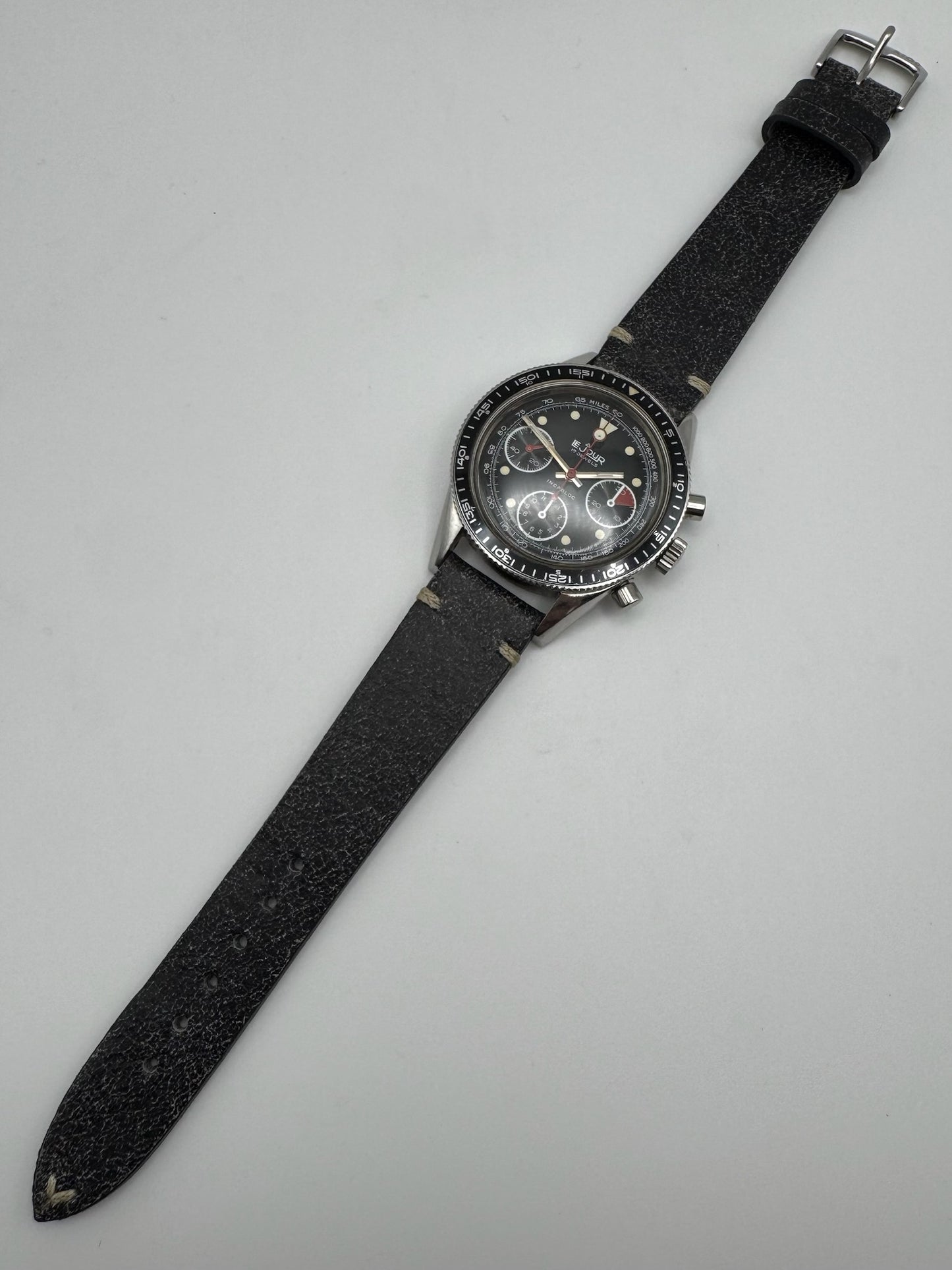 Le Jour Chronograph Vintage Steel 39 Glossy Tritium Dial 1970s