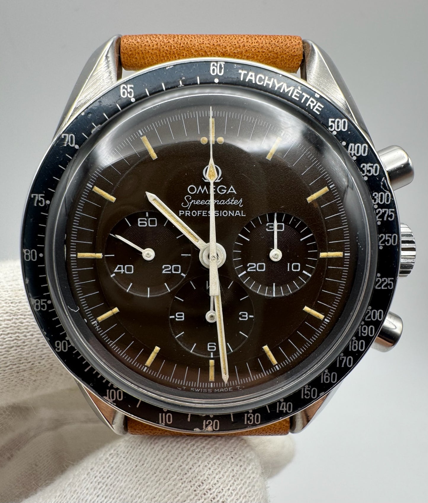 Omega Speedmaster Professional Moonwatch Tropical Brown Dial Heavy Patina Blue Insert 1969 (Serviced)