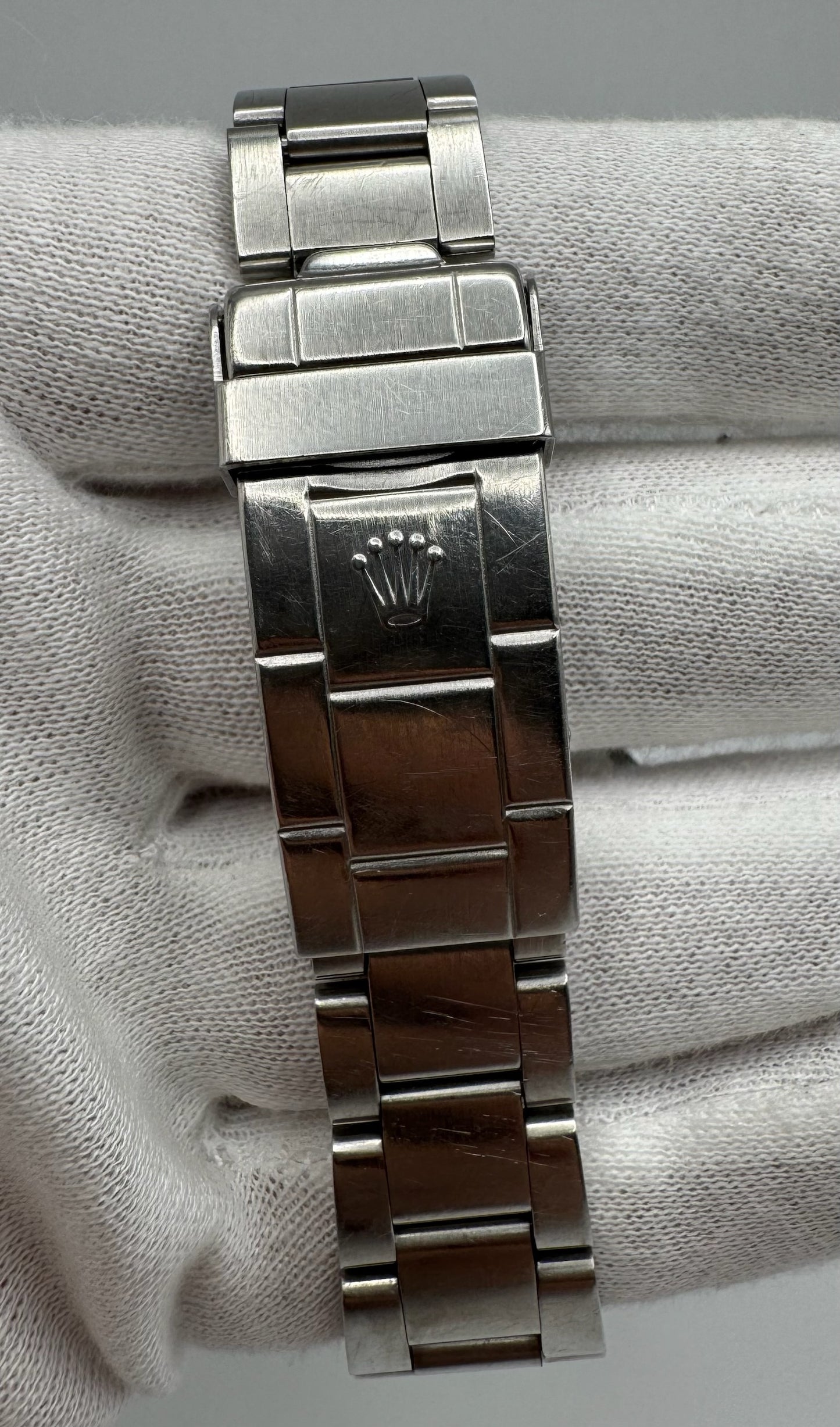 Rolex Sea-Dweller 16660 Matte Dial Heavy Patina 1981 (Full-Set/Unpolished)