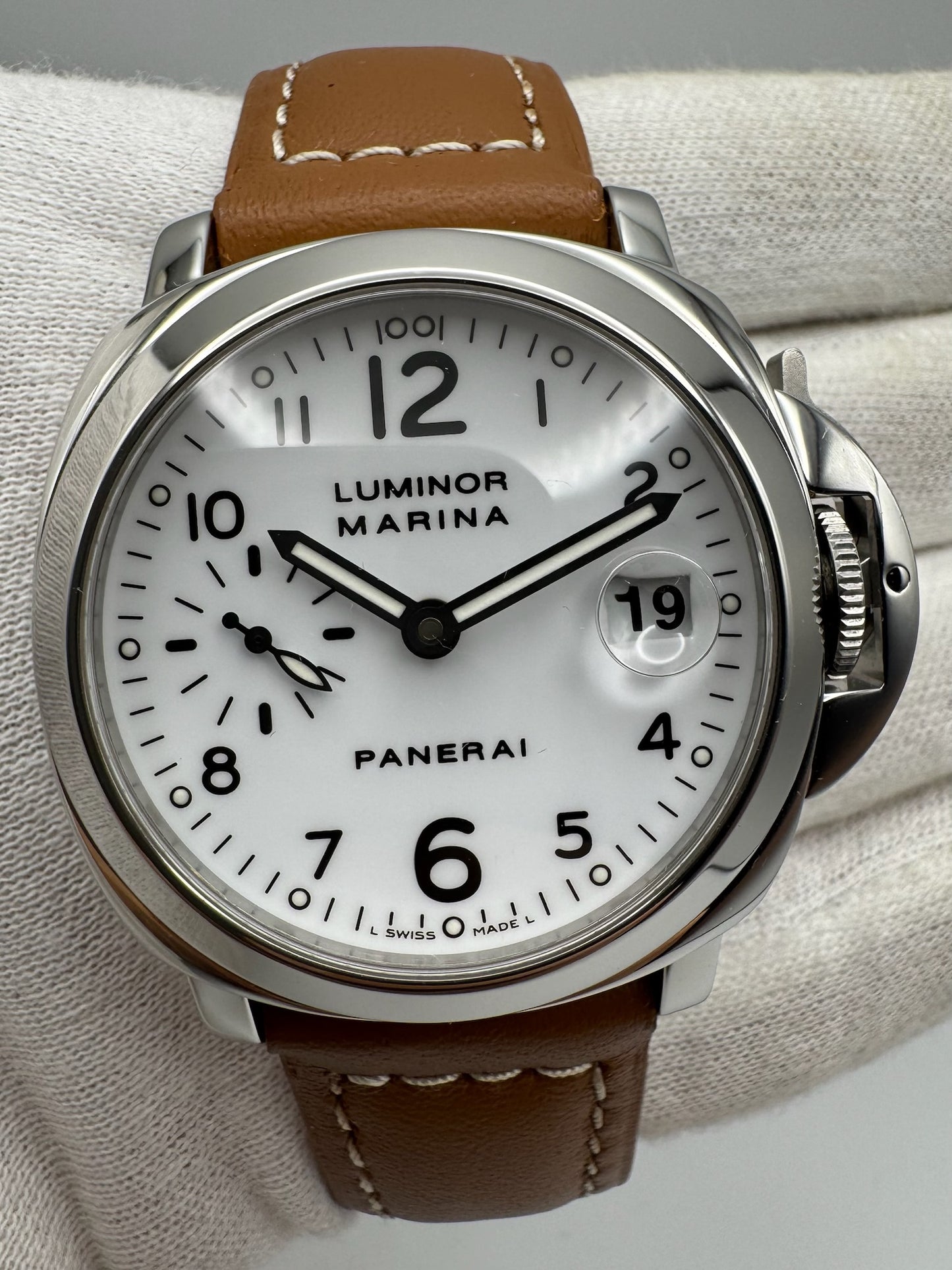 Panerai Luminor Marina 40 PAM49 Automatic White Dial (Mint)