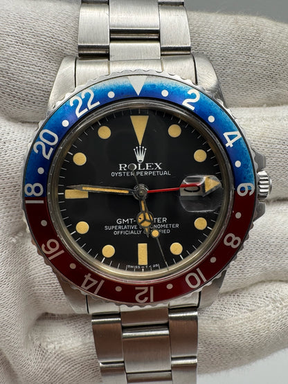 Rolex GMT-Master 16750 Pepsi Matte Dial Yellow Patina 1980 (Full-Set/Unpolished)
