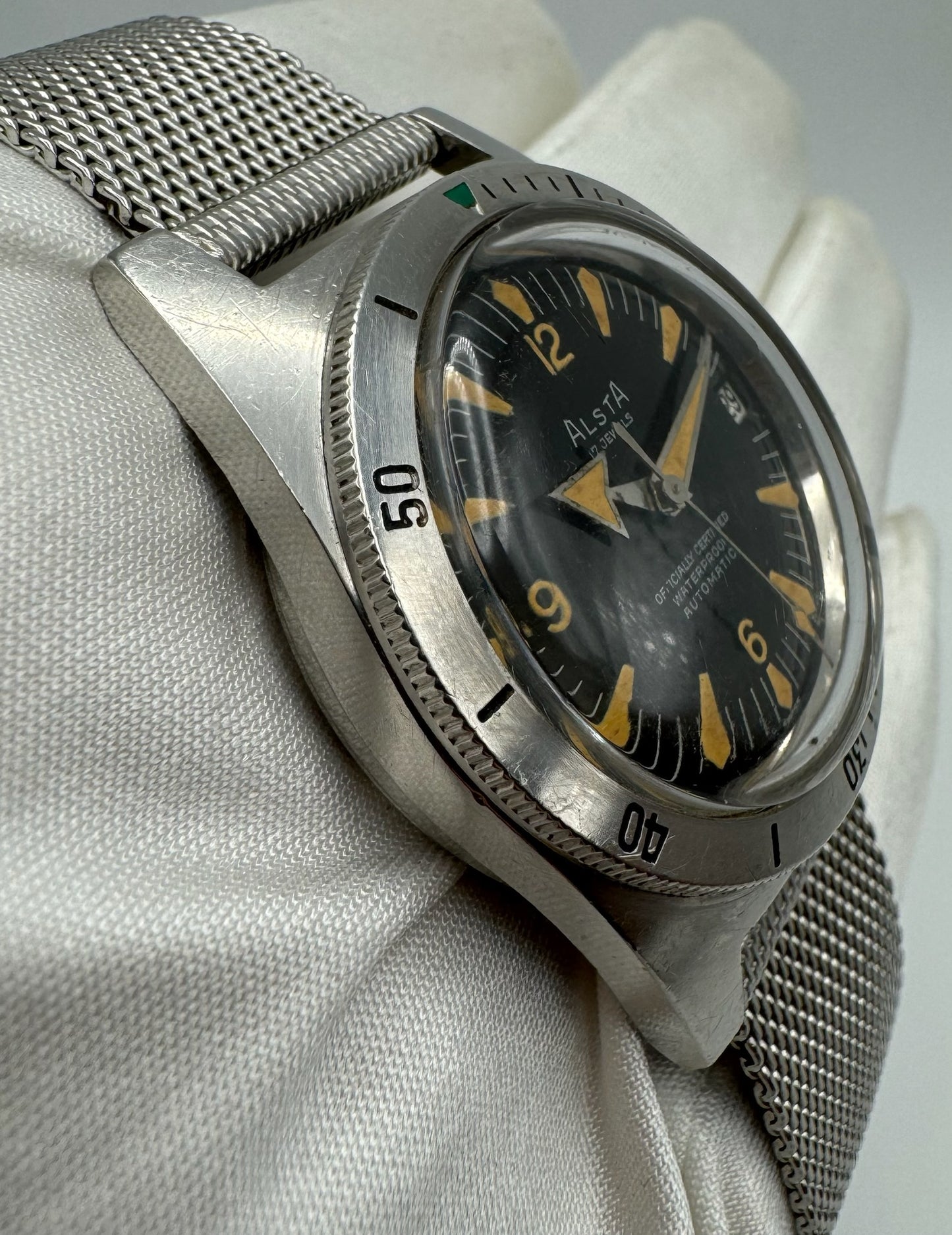 Alsta Vintage Deep Diver with Tritium Dial