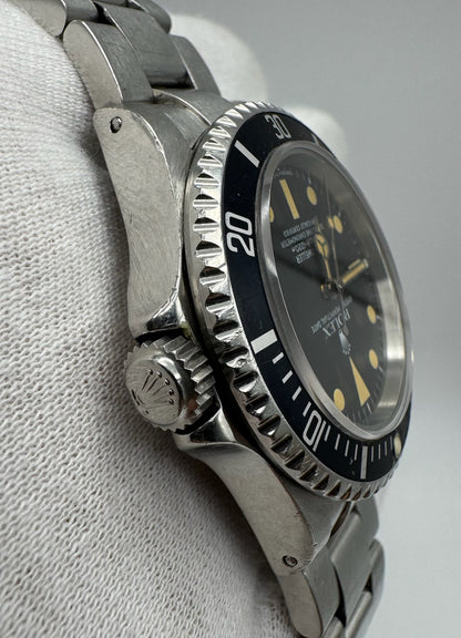 Rolex Sea-Dweller 16660 Matte Dial Heavy Patina 1981 (Full-Set/Unpolished)