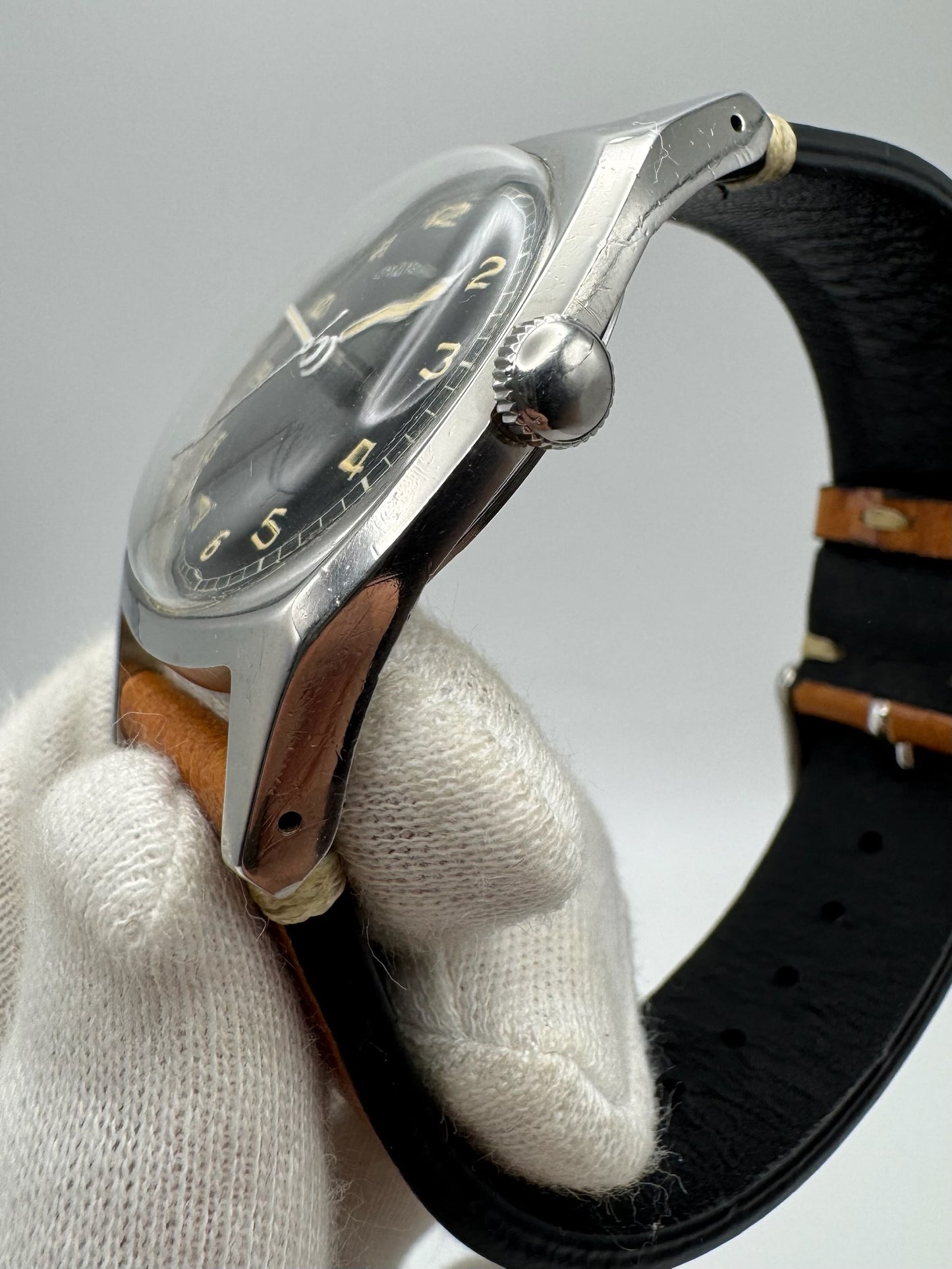 Lemania WWII Majetek Czech Air Force Steel Yellow Patina Military Pilot’s Watch 1939 (Serviced)