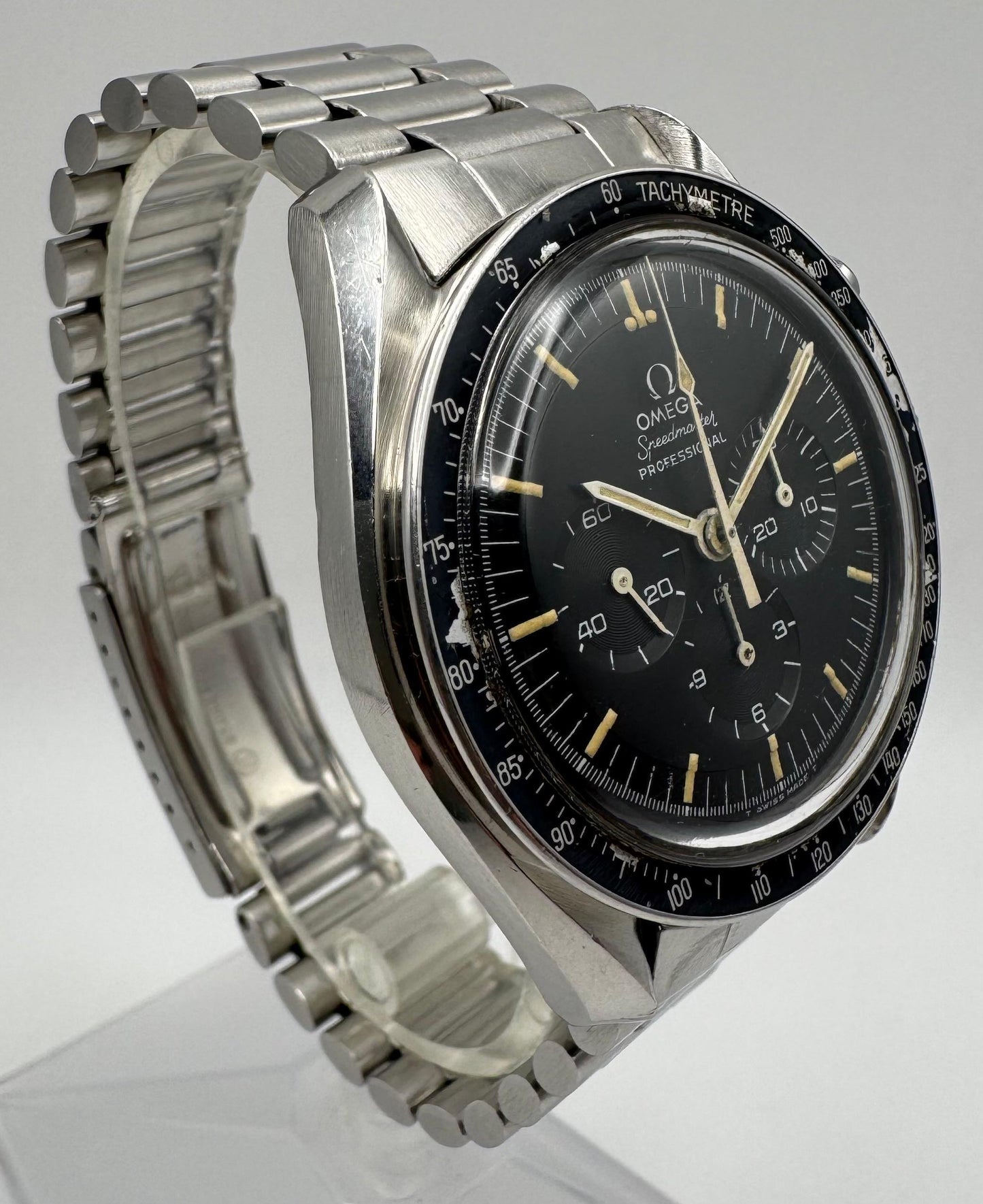 Omega Speedmaster Professional Moonwatch Full Steel Yellow Patina Original Step Tritium Dial (Unpolished)