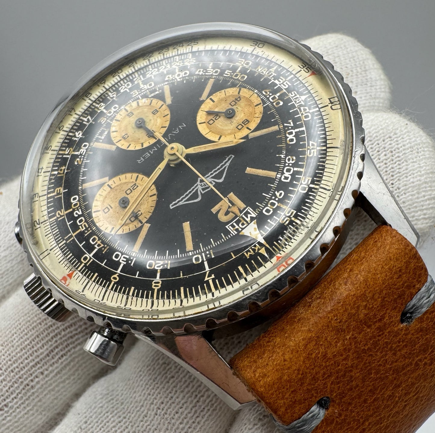 Breitling Navitimer 806 AOPA Chronograph Steel Heavy Patina Gilt Dial (Unpolished/Serviced)